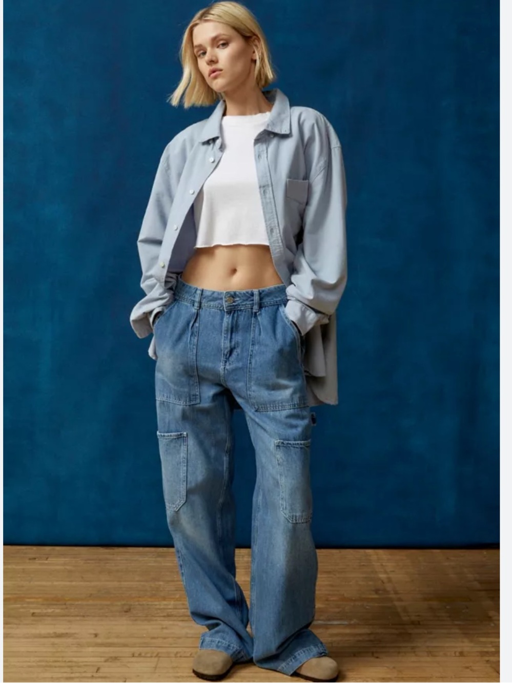 BDG Julia Wide-Leg Cargo Jeans Size 26